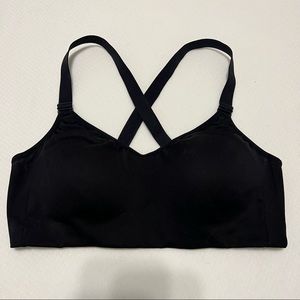 Black sports bra